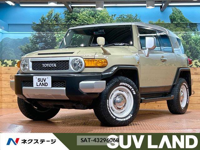 Toyota FJ CRUISER 2013-07 8073787-0