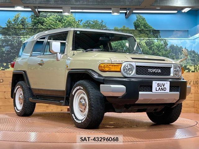 Toyota FJ CRUISER 2013-07 8073787-15