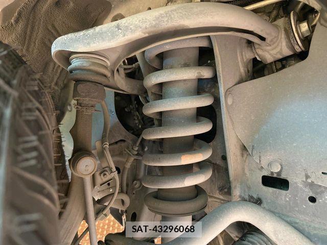 Toyota FJ CRUISER 2013-07 8073787-19