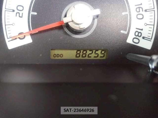 Toyota FJ CRUISER 2011-08 8099186-17
