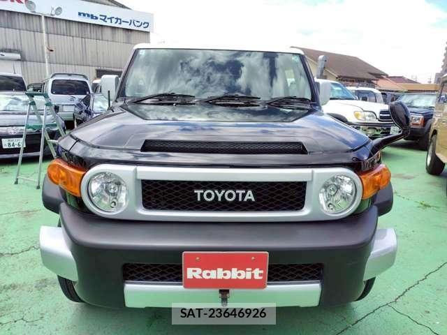Toyota FJ CRUISER 2011-08 8099186-1