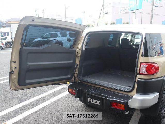 Toyota FJ CRUISER 2017-01 8099183-15
