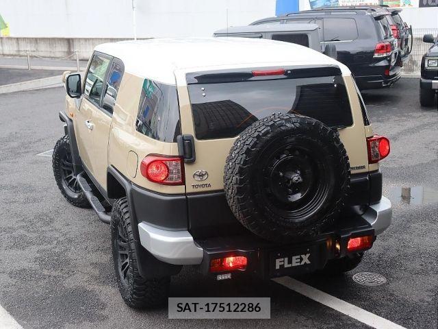 Toyota FJ CRUISER 2017-01 8099183-17