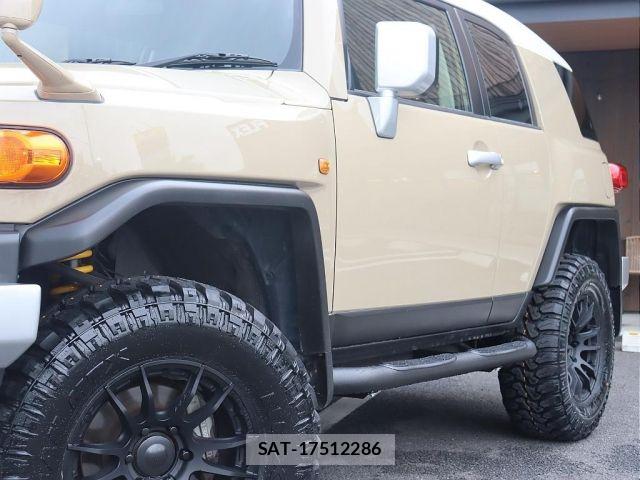 Toyota FJ CRUISER 2017-01 8099183-18