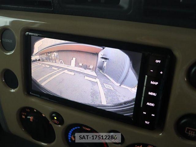 Toyota FJ CRUISER 2017-01 8099183-8
