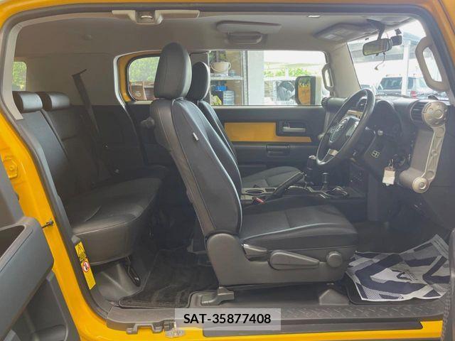 Toyota FJ CRUISER 2015-09 8130169-7
