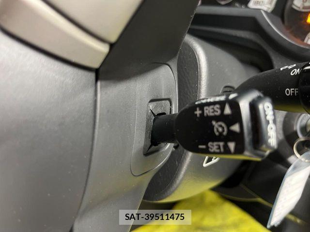 Toyota FJ CRUISER 2017-10 8145819-4