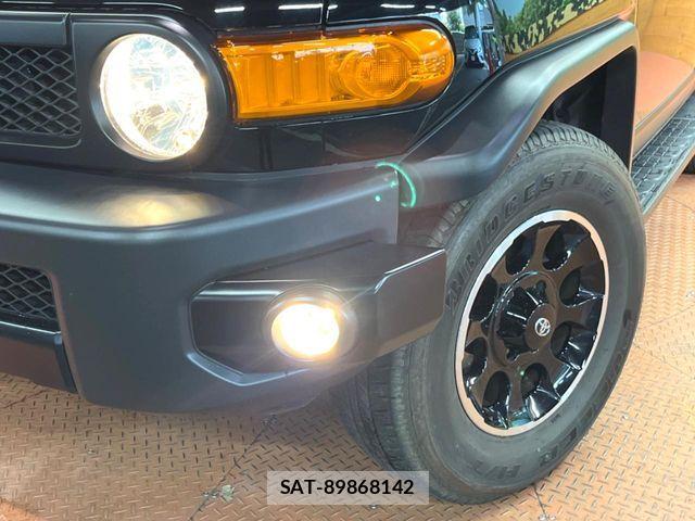 Toyota FJ CRUISER 2016-06 8207530-12