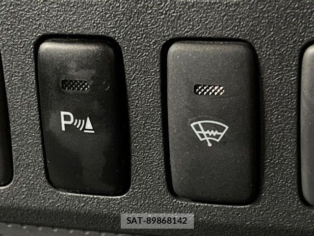 Toyota FJ CRUISER 2016-06 8207530-5