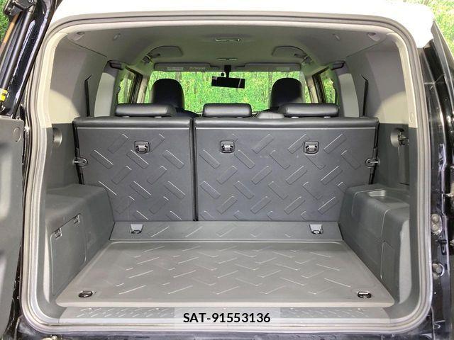 Toyota FJ CRUISER 2015-06 8207532-9