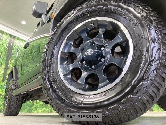 Toyota FJ CRUISER 2015-06 8207532-12