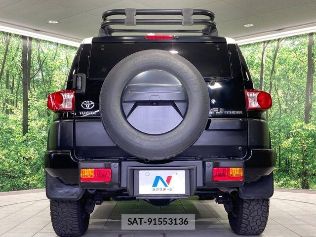 Toyota FJ CRUISER 2015-06 8207532-14