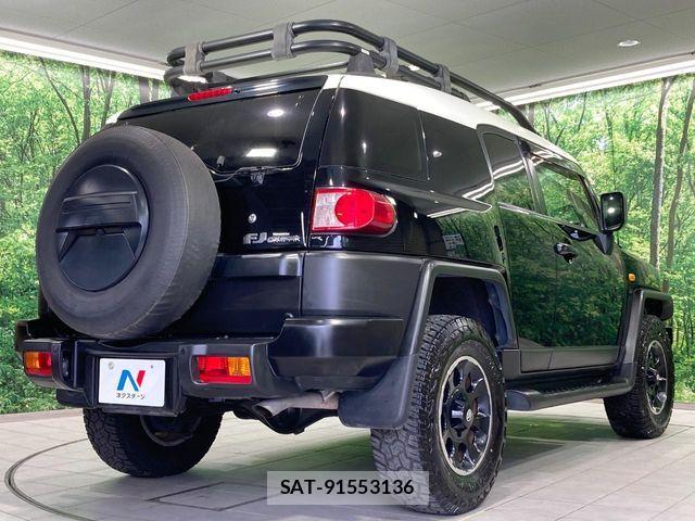 Toyota FJ CRUISER 2015-06 8207532-16
