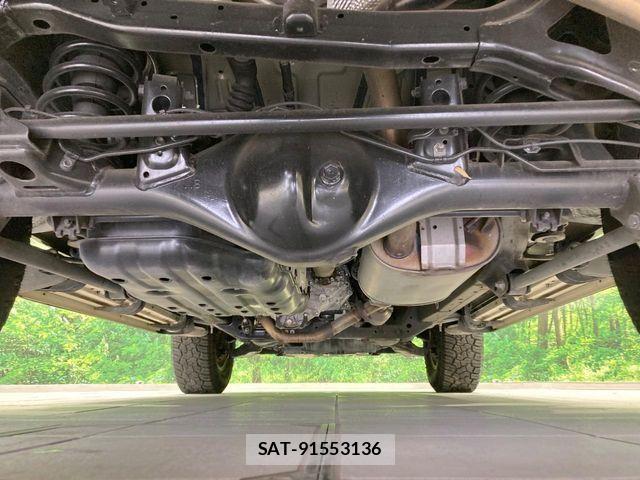 Toyota FJ CRUISER 2015-06 8207532-18