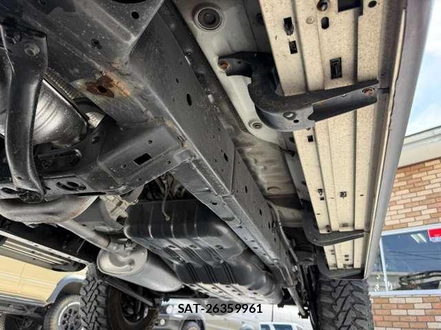 Toyota FJ CRUISER 2011-05 8207534-17