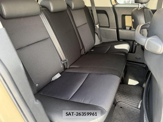 Toyota FJ CRUISER 2011-05 8207534-25