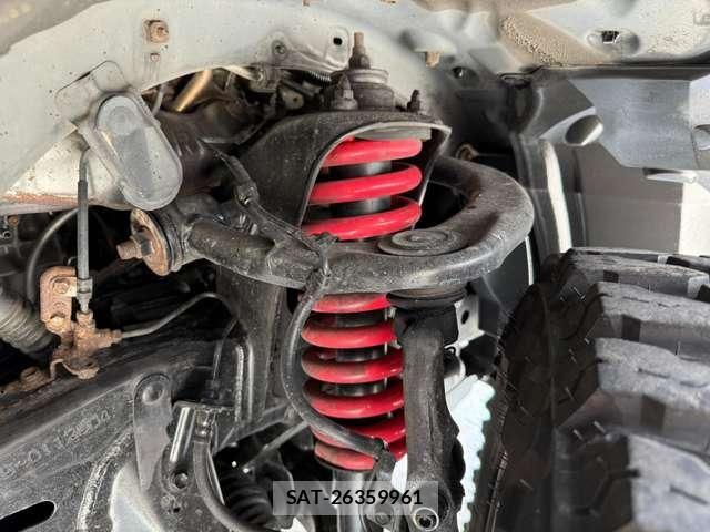Toyota FJ CRUISER 2011-05 8207534-8