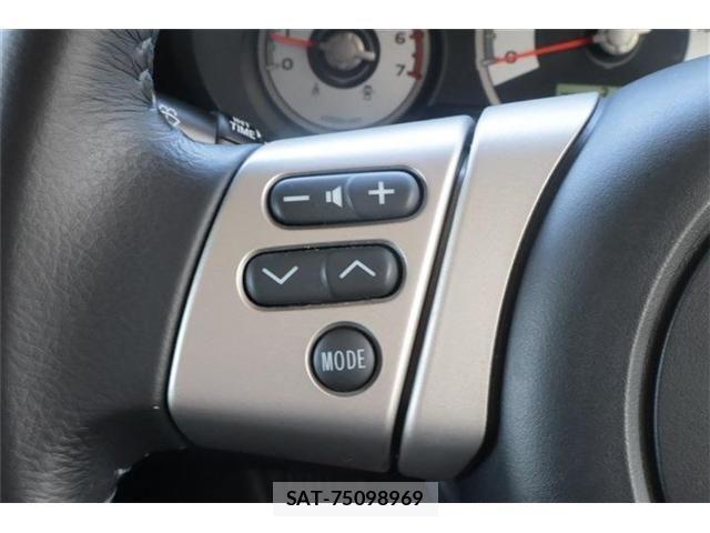 Toyota FJ CRUISER 2016-10 8207527-23