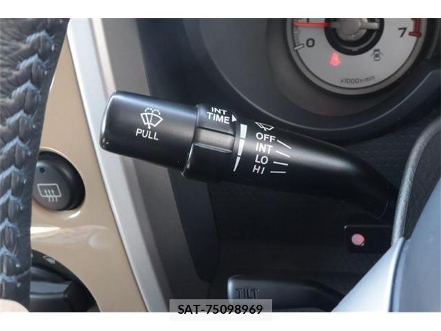 Toyota FJ CRUISER 2016-10 8207527-24