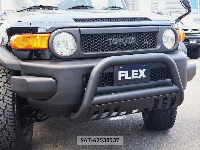 Toyota FJ CRUISER 2014-01 8207531-12
