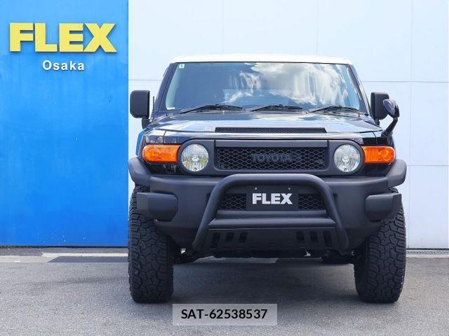 Toyota FJ CRUISER 2014-01 8207531-8