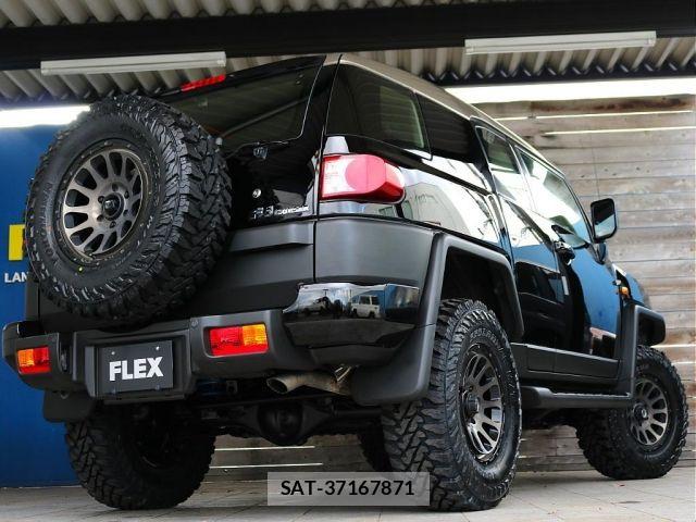 Toyota FJ CRUISER 2016-01 8207528-7