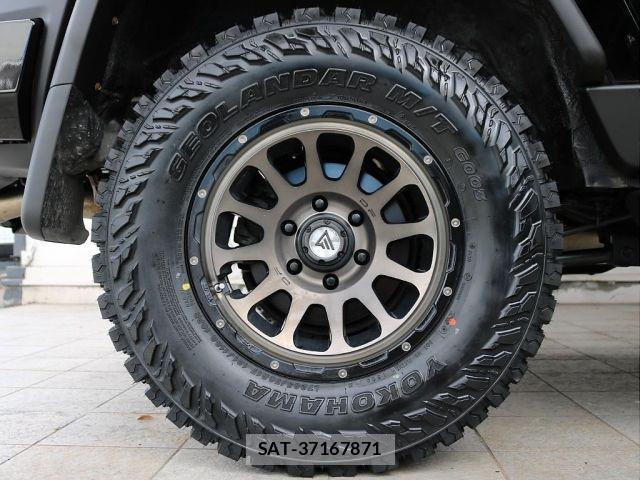 Toyota FJ CRUISER 2016-01 8207528-8