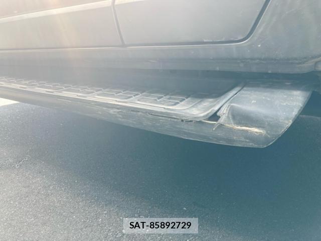 Toyota FJ CRUISER 2011-06 8230037-10