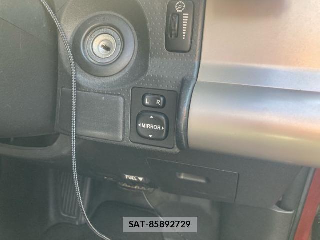 Toyota FJ CRUISER 2011-06 8230037-14