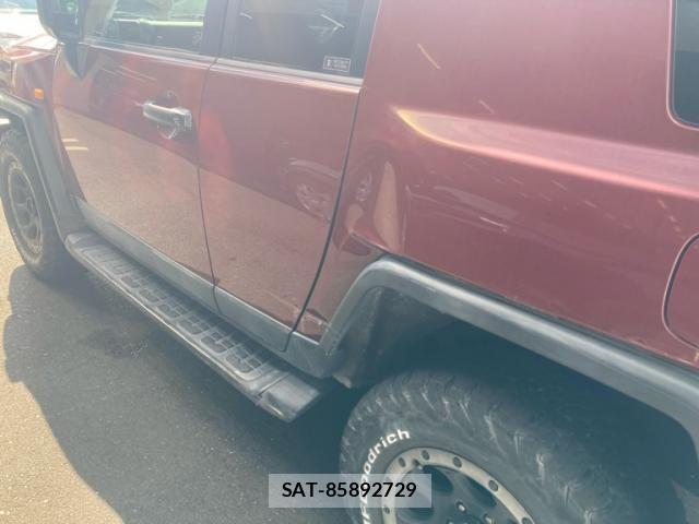 Toyota FJ CRUISER 2011-06 8230037-8
