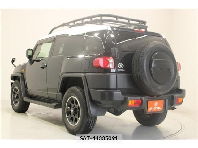 Toyota FJ CRUISER 2012-06 8245213-9