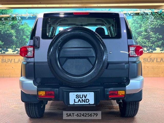 Toyota FJ CRUISER 2013-07 8245211-14