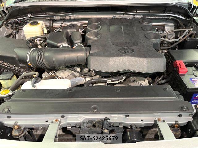 Toyota FJ CRUISER 2013-07 8245211-17