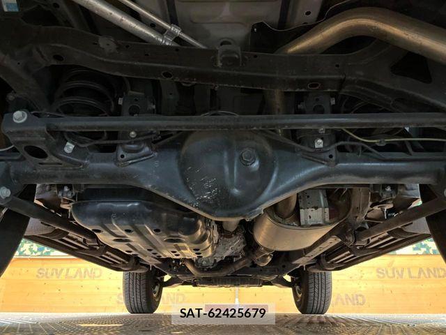 Toyota FJ CRUISER 2013-07 8245211-18