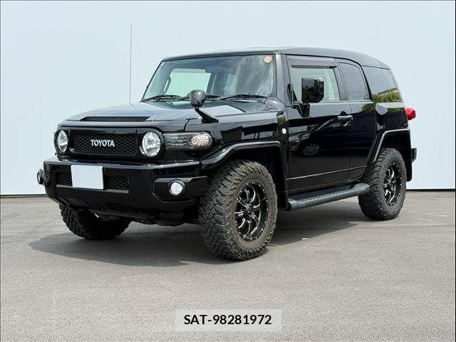 Toyota FJ CRUISER 2016-06 8314479-11