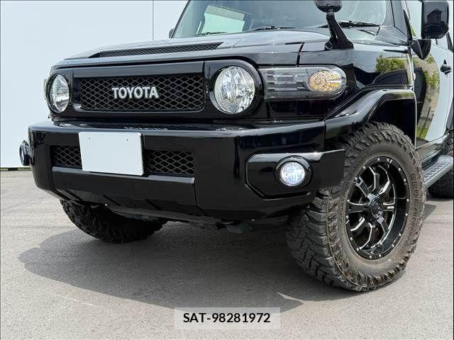 Toyota FJ CRUISER 2016-06 8314479-16