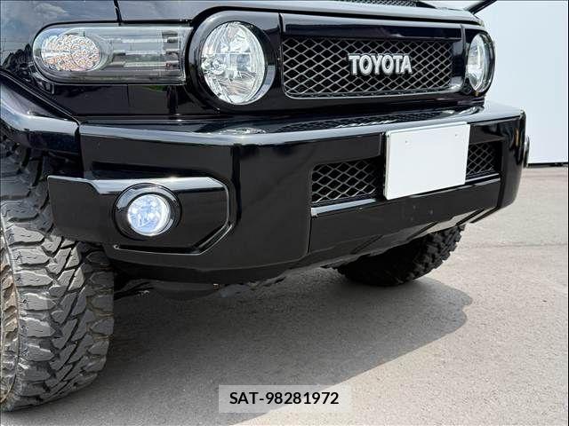 Toyota FJ CRUISER 2016-06 8314479-18