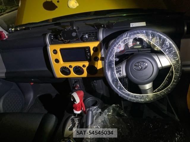 Toyota FJ CRUISER 2017-10 8314480-18