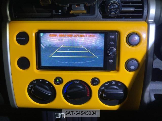 Toyota FJ CRUISER 2017-10 8314480-25