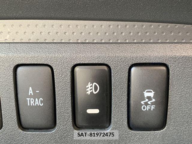 Toyota FJ CRUISER 2013-03 8314478-12