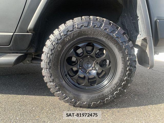 Toyota FJ CRUISER 2013-03 8314478-27
