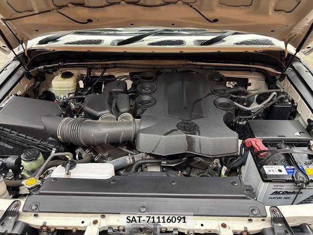 Toyota FJ CRUISER 2013-09 8335859-13