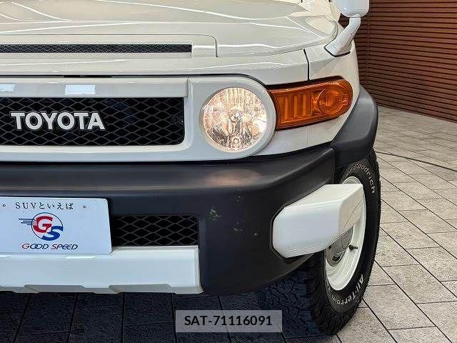 Toyota FJ CRUISER 2013-09 8335859-19