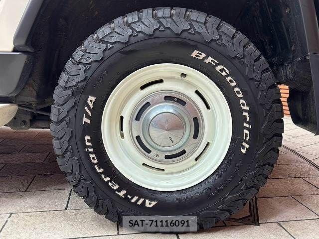 Toyota FJ CRUISER 2013-09 8335859-6