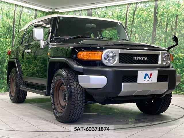Toyota FJ CRUISER 2012-11 8335856-15