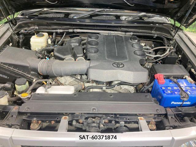 Toyota FJ CRUISER 2012-11 8335856-17