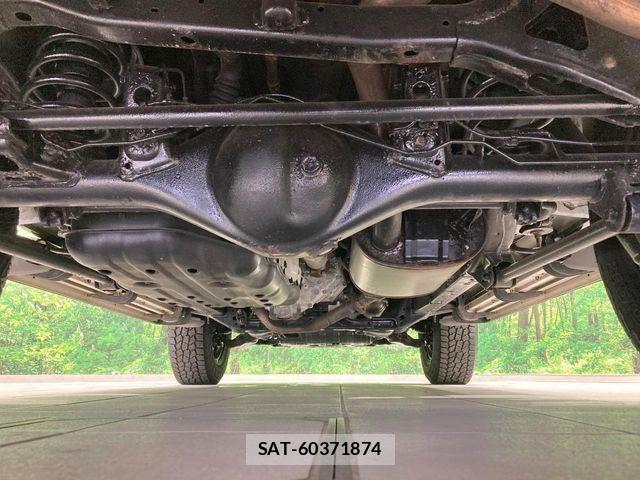 Toyota FJ CRUISER 2012-11 8335856-18