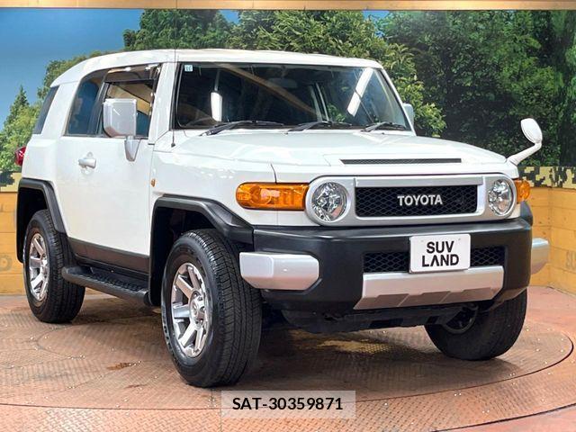 Toyota FJ CRUISER 2013-11 8335853-15