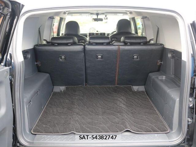 Toyota FJ CRUISER 2012-01 8335854-11