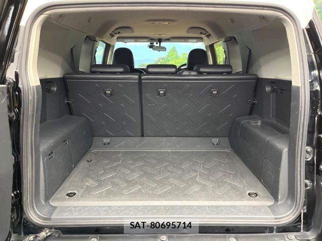 Toyota FJ CRUISER 2016-01 8335857-9
